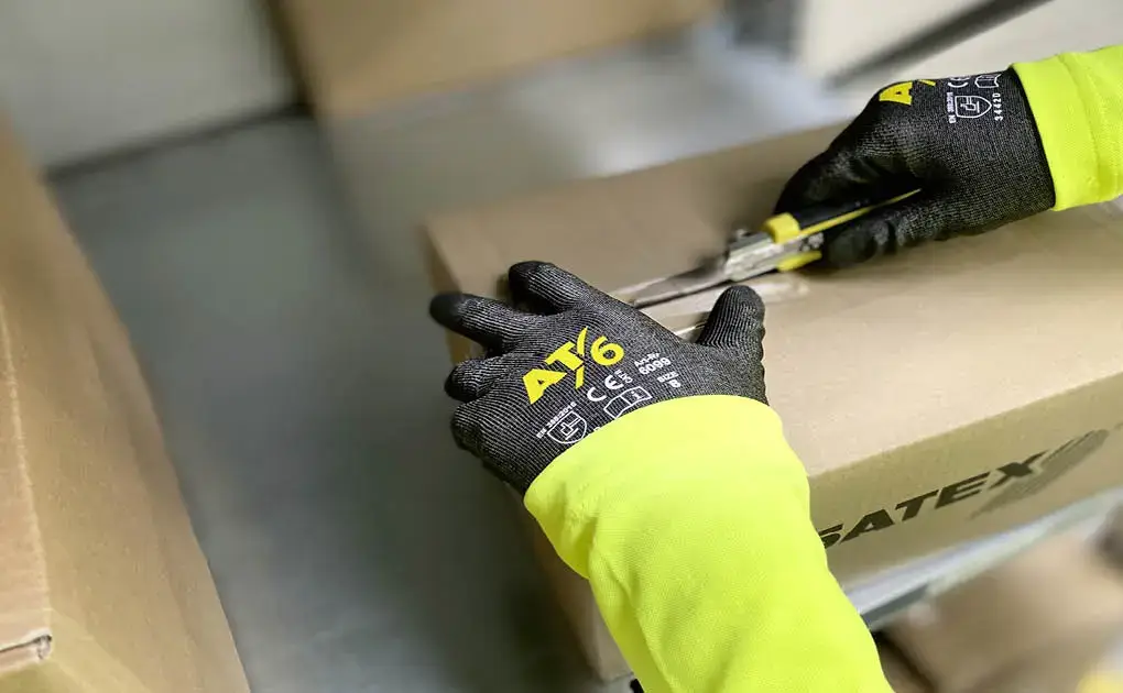 Luvas de proteção anticorte para o uso diário no trabalho: como escolhê-las?